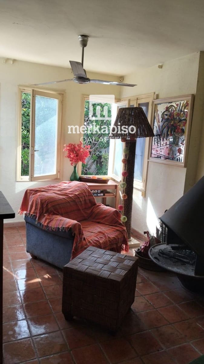 Chalet de 4 habitaciones en Bellvei en venta - 235.000 € (Ref: 9658019)