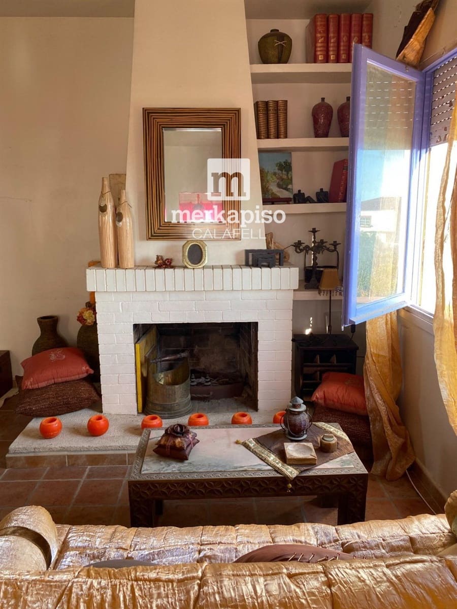 Chalet de 4 habitaciones en Bellvei en venta - 235.000 € (Ref: 9658019)