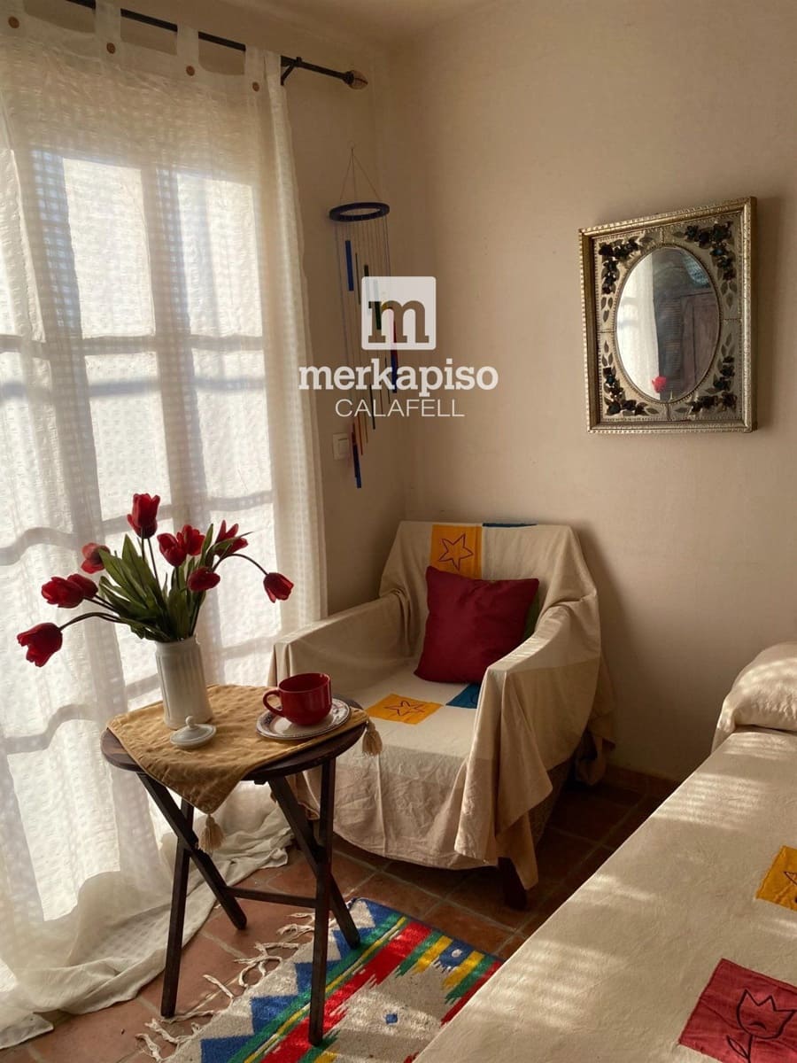 Chalet de 4 habitaciones en Bellvei en venta - 235.000 € (Ref: 9658019)