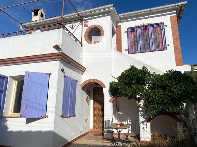 Chalet de 4 habitaciones en Bellvei en venta - 235.000 € (Ref: 9658019)