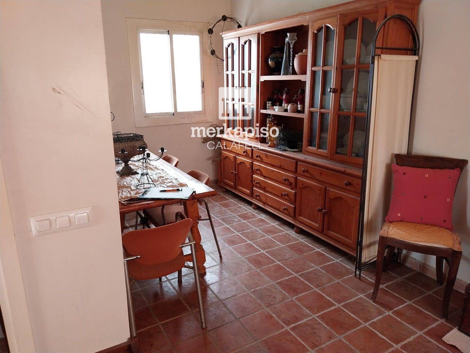 Chalet de 4 habitaciones en Bellvei en venta - 235.000 € (Ref: 9658019)
