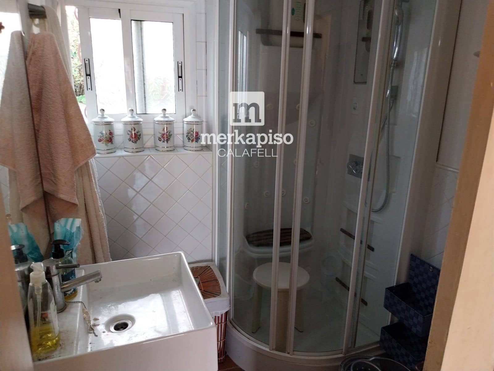 Chalet de 4 habitaciones en Bellvei en venta - 235.000 € (Ref: 9658019)