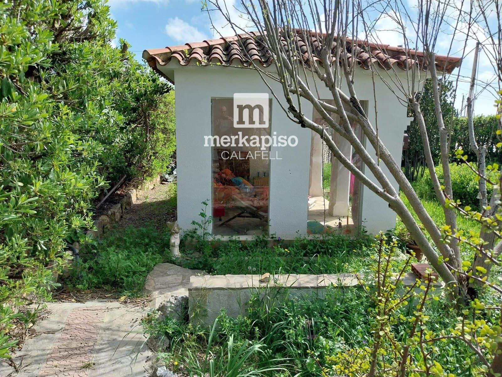 Chalet de 4 habitaciones en Bellvei en venta - 235.000 € (Ref: 9658019)