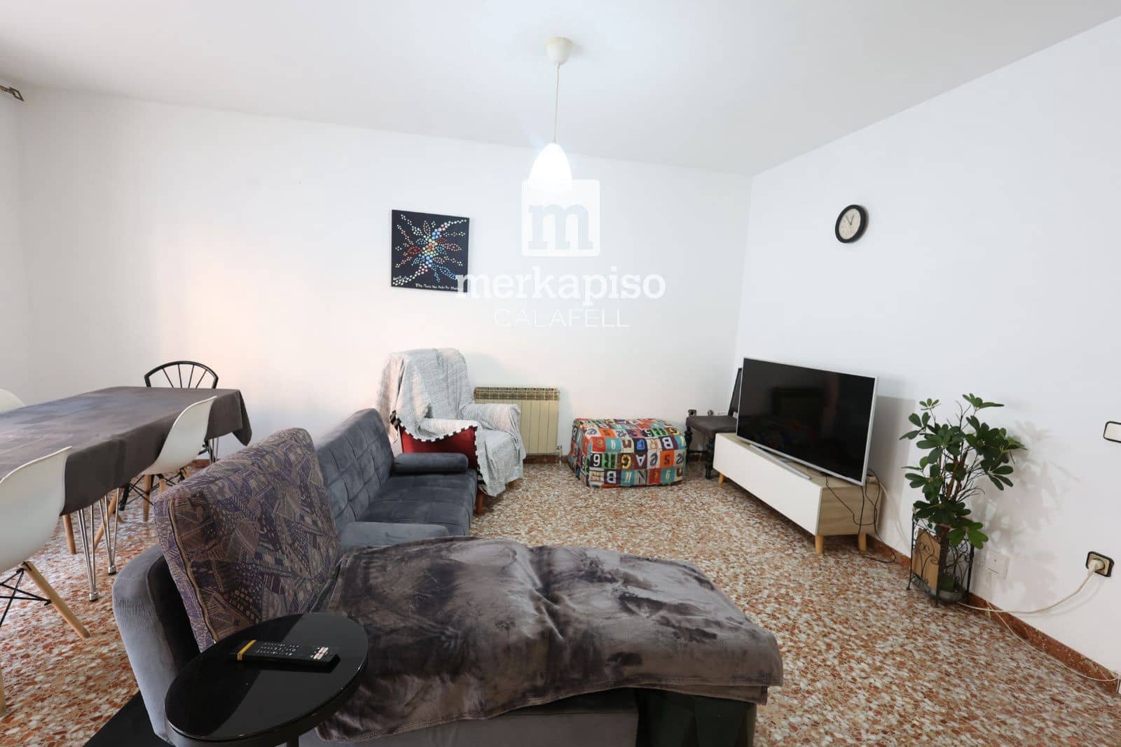 4 bedroom Flat for sale in El Vendrell with garage - € 195,000 (Ref: 9671288)