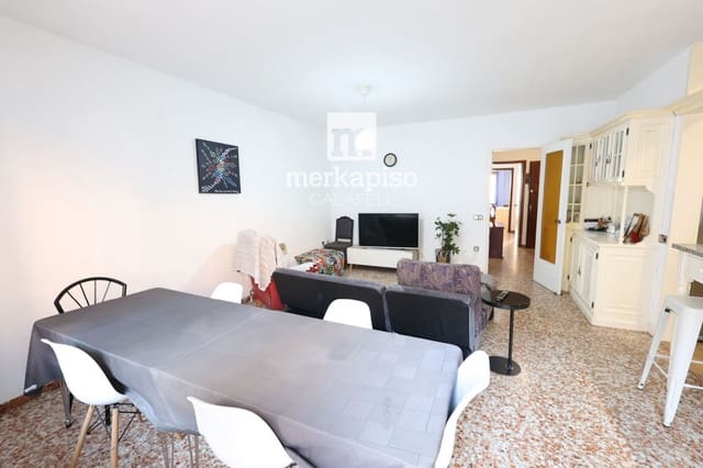 4 bedroom Flat for sale in El Vendrell with garage - € 195,000 (Ref: 9671288)