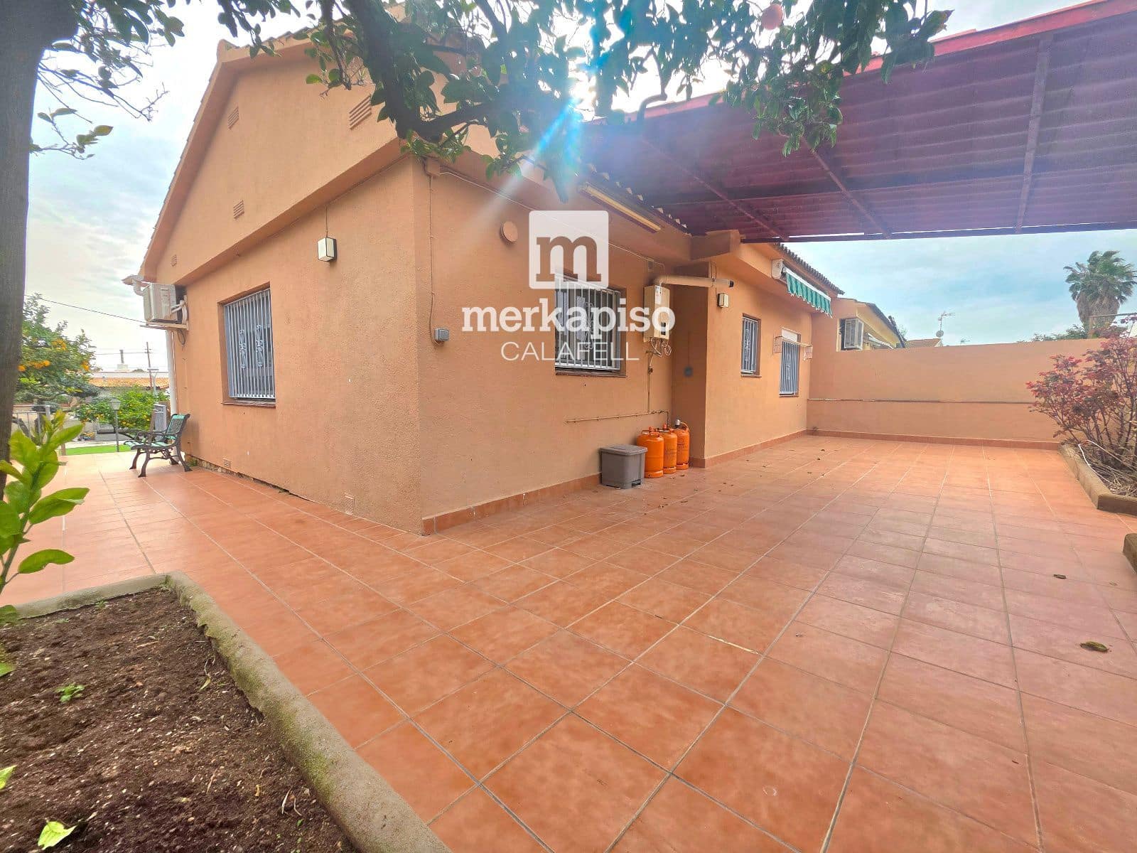 2 quarto Casa em Banda para venda em Altafulla com garagem - 285 000 € (Ref: 9676514)