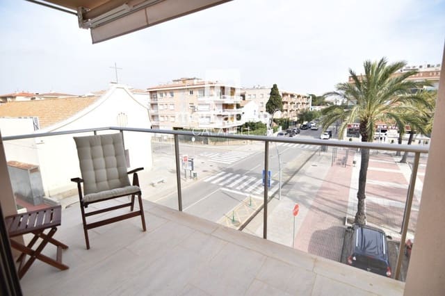 2 quarto Apartamento para venda em El Vendrell com garagem - 225 000 € (Ref: 9680581)