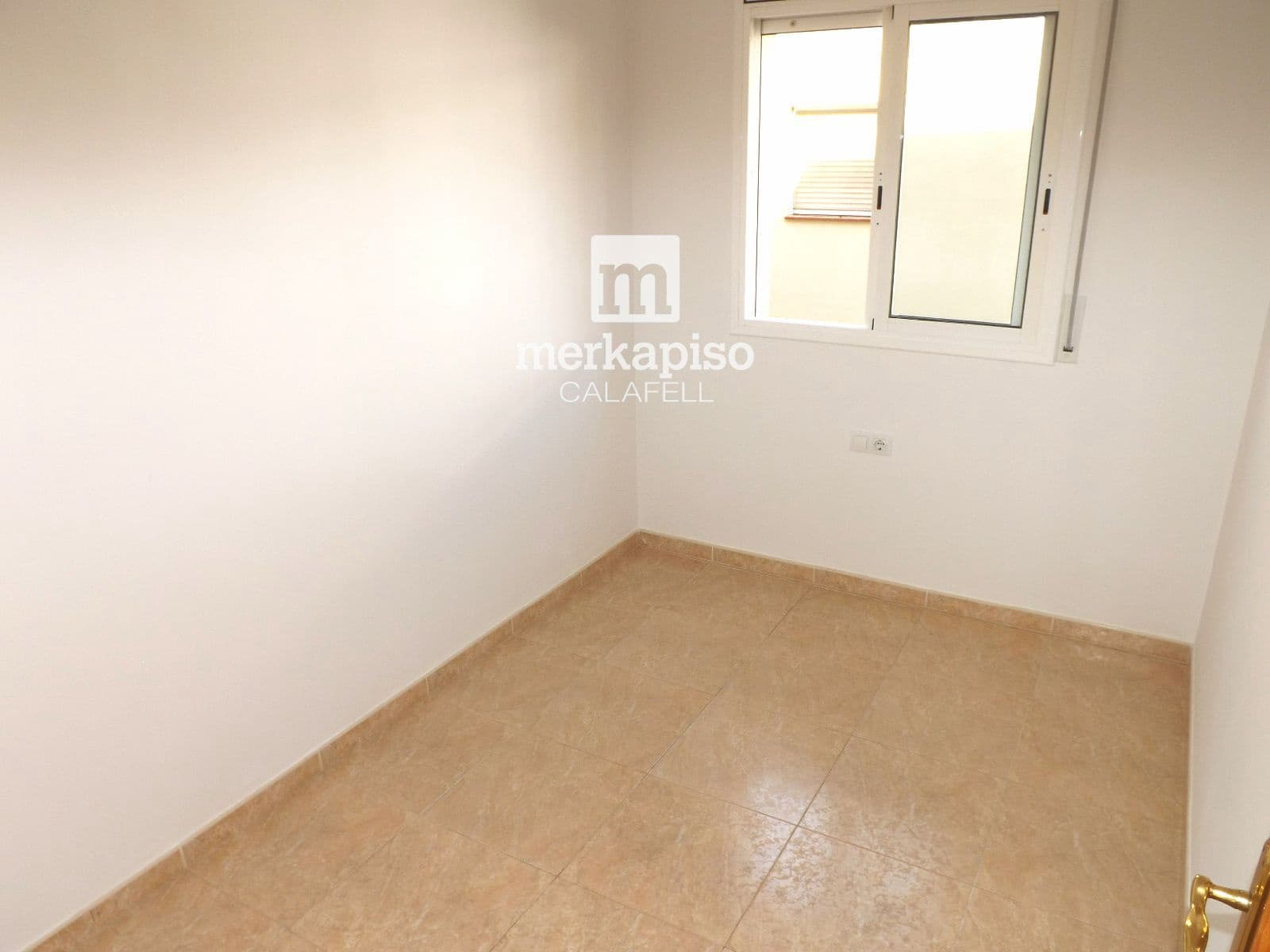 2 soveværelse Lejlighed til salg i Calafell med garage - € 169.500 (Ref: 9687547)