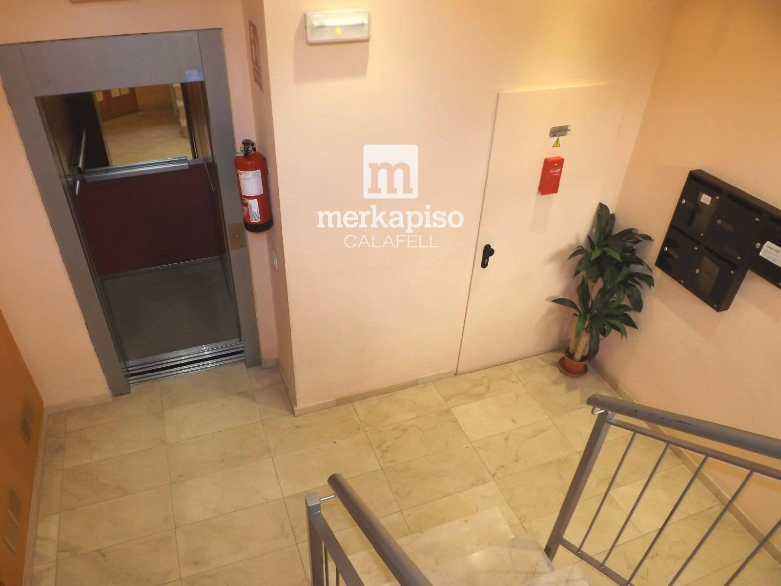 2 soveværelse Lejlighed til salg i Calafell med garage - € 169.500 (Ref: 9687547)