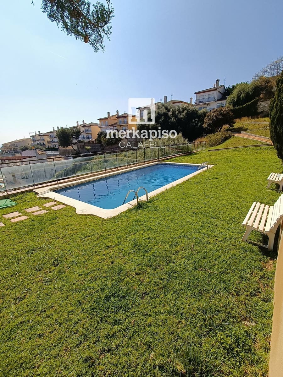 4 bedroom Villa for sale in Segur de Calafell with pool garage - € 310,000 (Ref: 9691473)