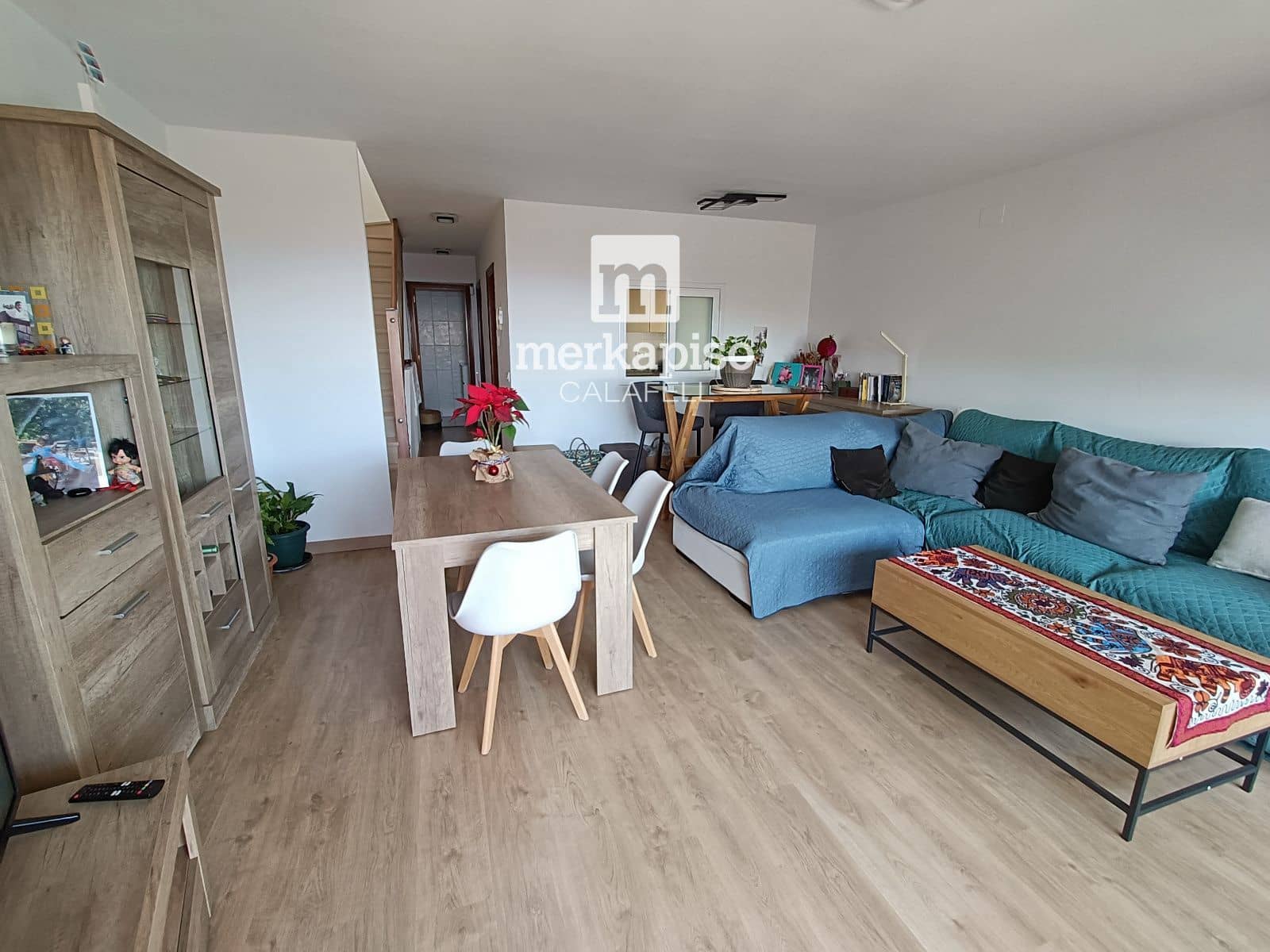 4 bedroom Villa for sale in Segur de Calafell with pool garage - € 310,000 (Ref: 9691473)