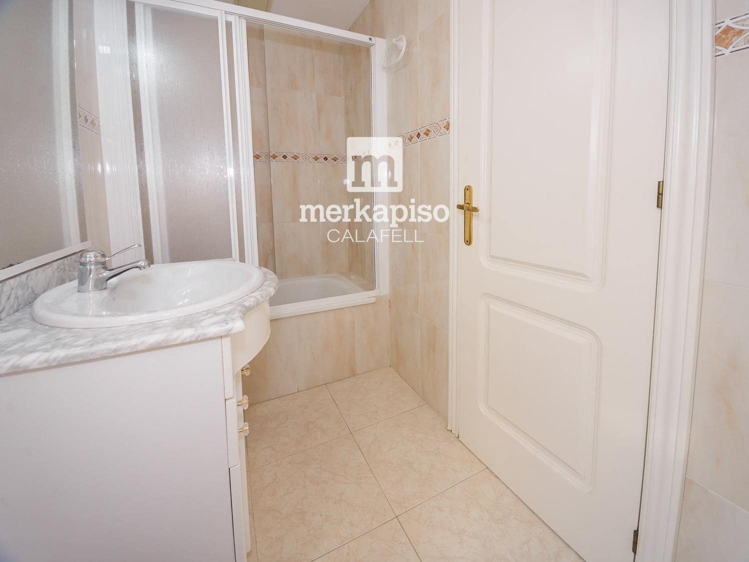 3 makuuhuone Kattohuoneisto myytävänä paikassa Calafell mukana uima-altaan 
autotalli - 365 000 € (Ref: 9707997)