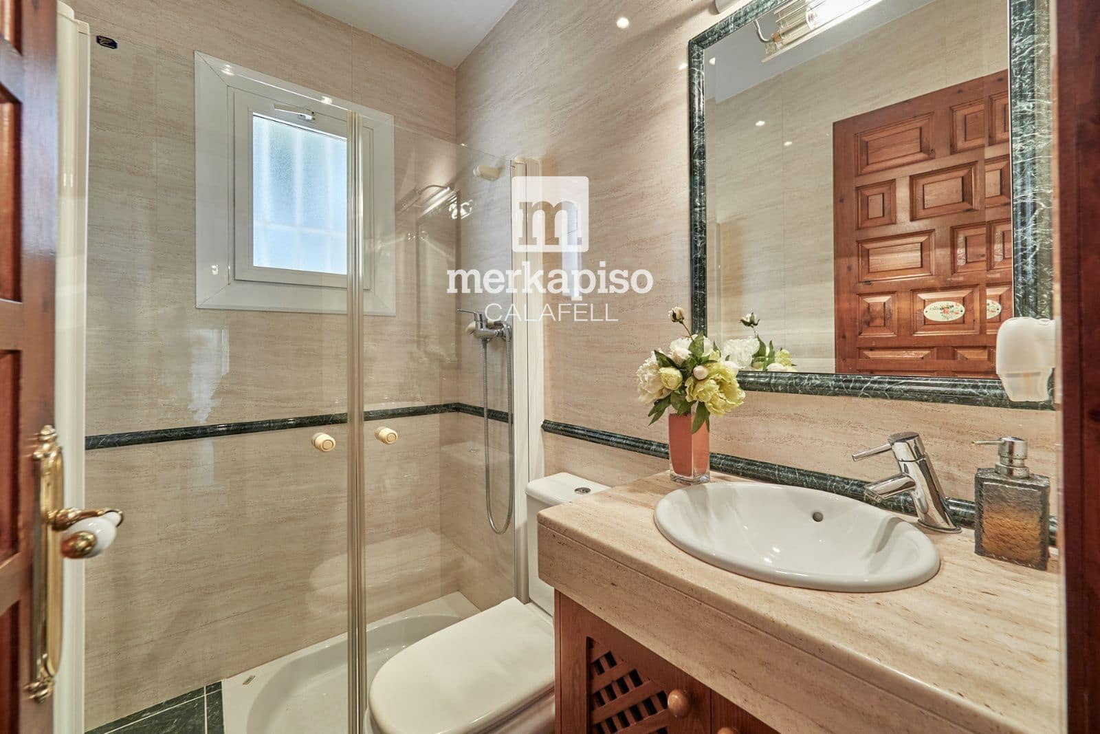 3 soveværelse Byhus til salg i Calafell med swimmingpool garage - € 498.800 (Ref: 9709104)