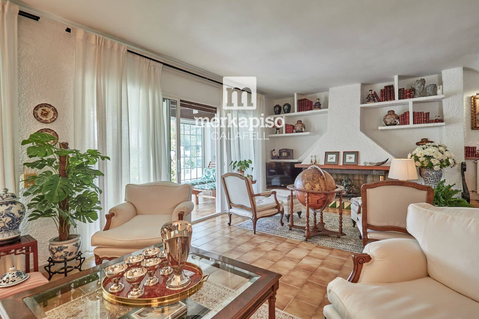 3 soveværelse Byhus til salg i Calafell med swimmingpool garage - € 498.800 (Ref: 9709104)