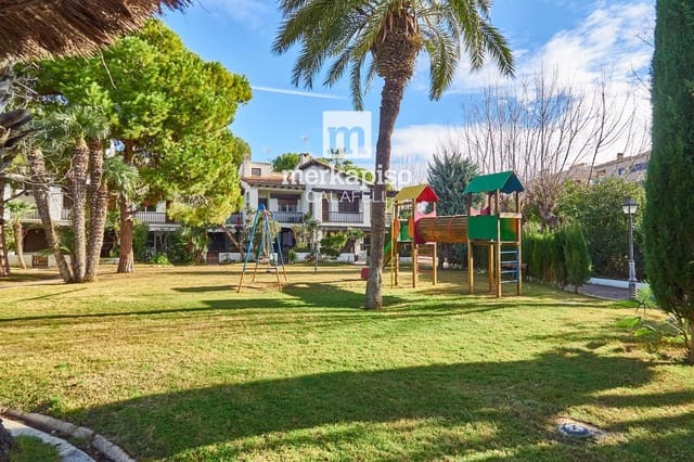 3 soverom Hus til salgs i Calafell med svømmebasseng garasje - € 498 800 (Ref: 9709104)