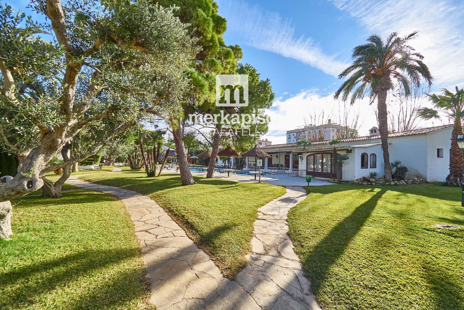 3 soveværelse Byhus til salg i Calafell med swimmingpool garage - € 498.800 (Ref: 9709104)