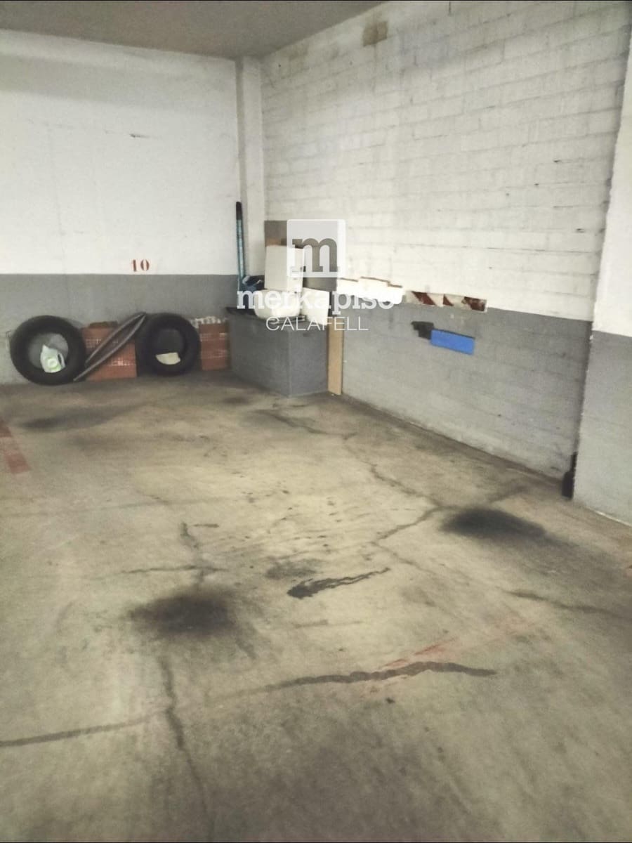 4 bedroom Penthouse for sale in El Vendrell with garage - € 238,500 (Ref: 9726163)