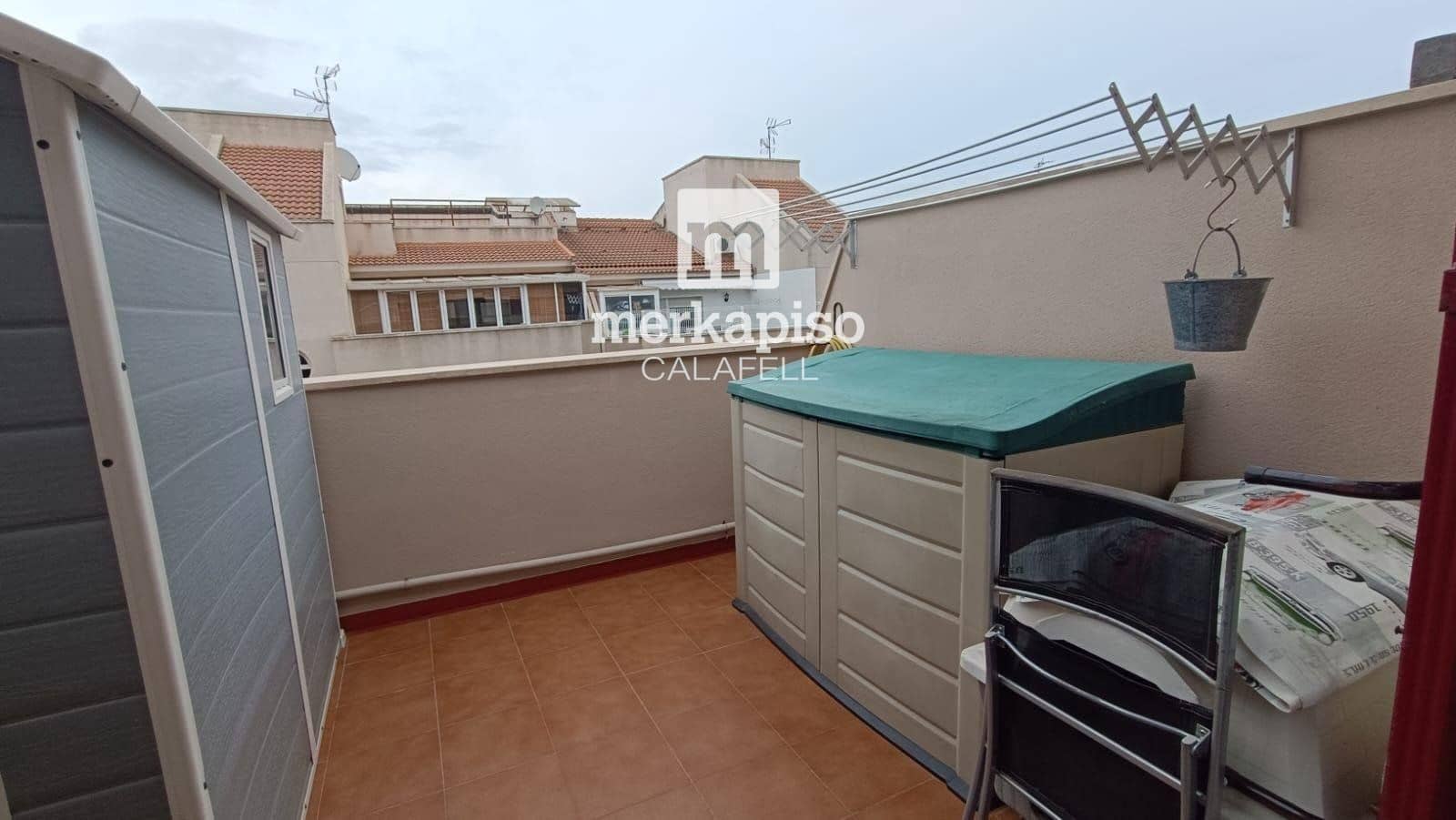 4 bedroom Penthouse for sale in El Vendrell with garage - € 238,500 (Ref: 9726163)