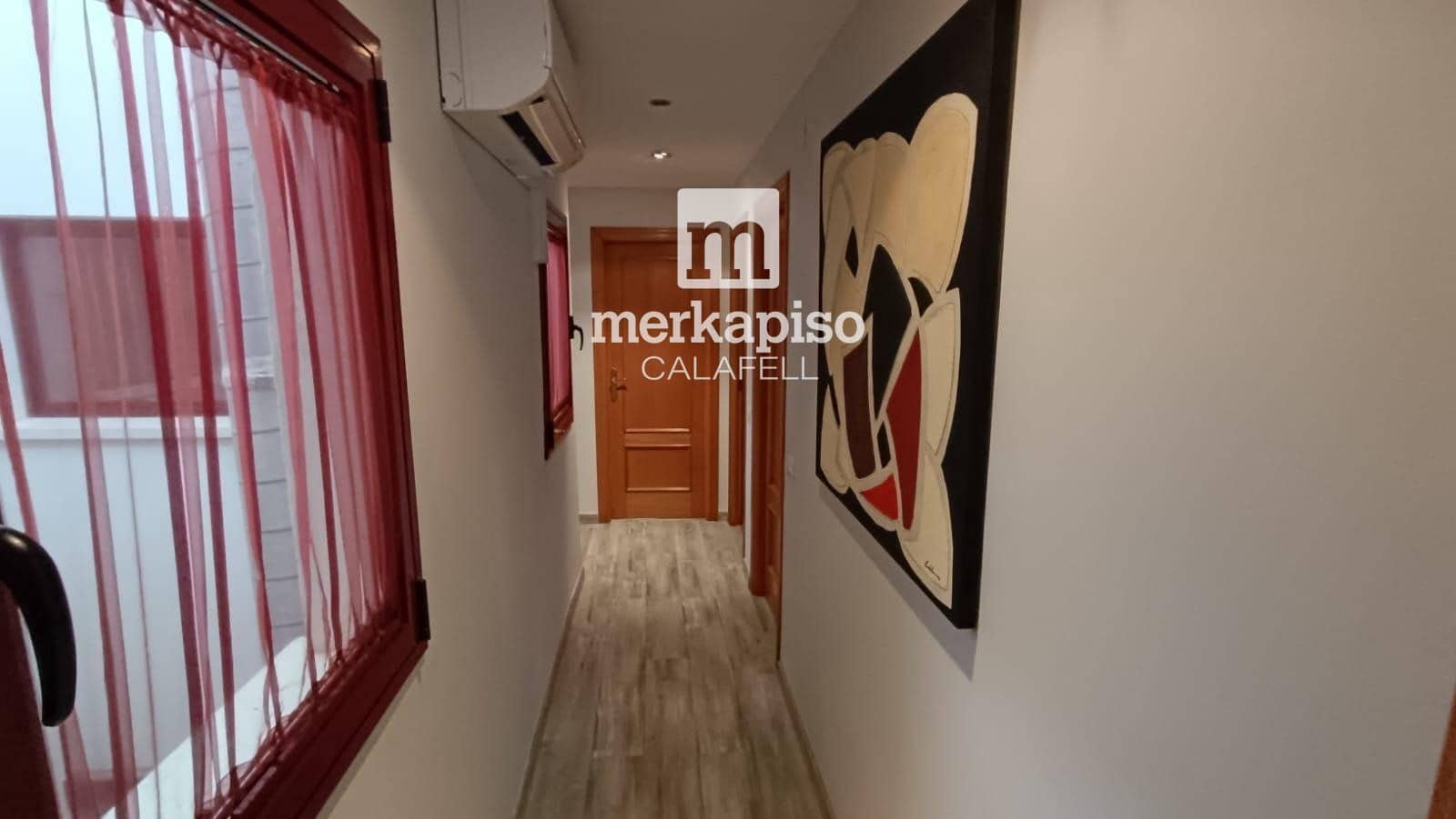 4 bedroom Penthouse for sale in El Vendrell with garage - € 238,500 (Ref: 9726163)