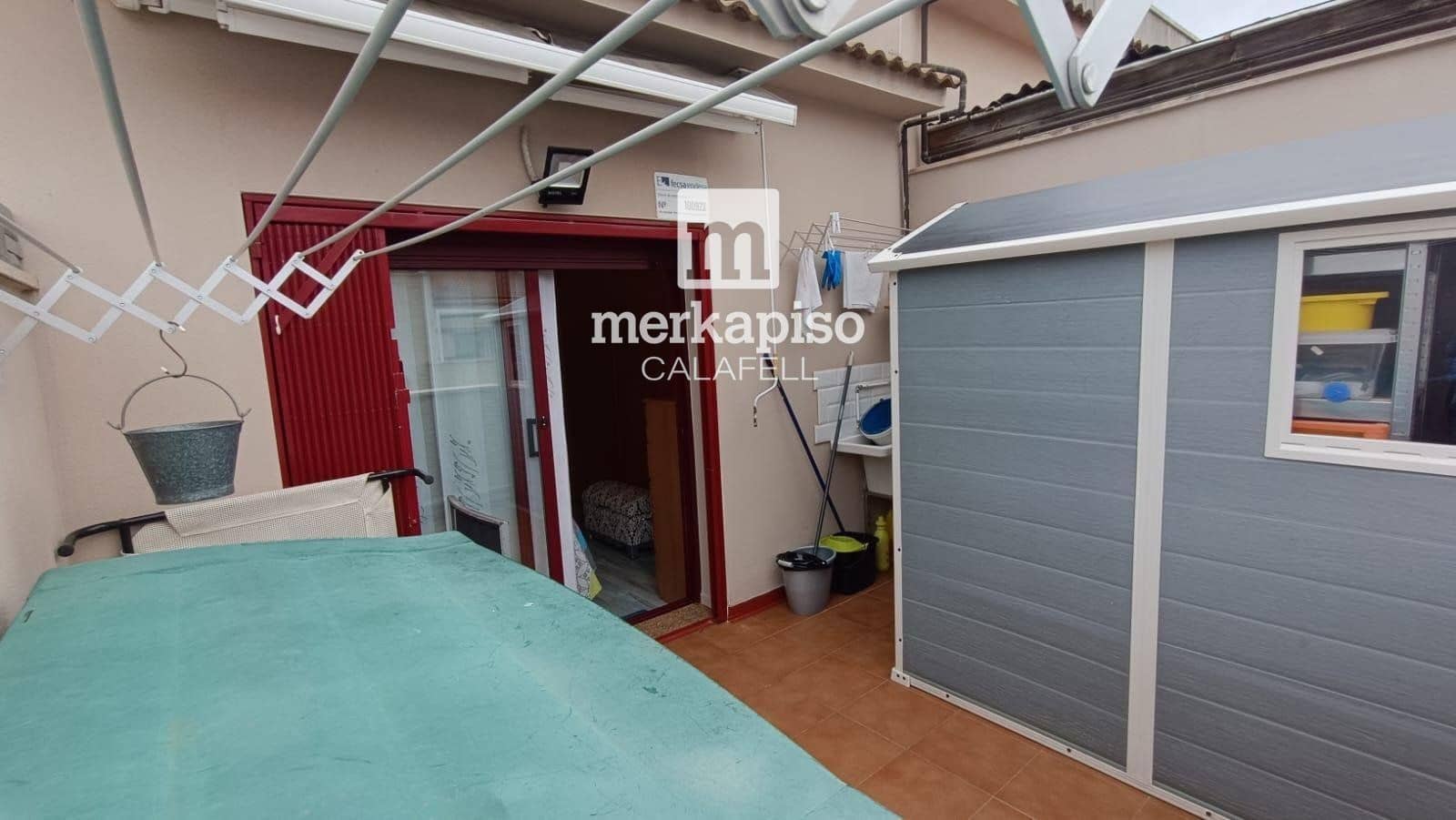 4 bedroom Penthouse for sale in El Vendrell with garage - € 238,500 (Ref: 9726163)