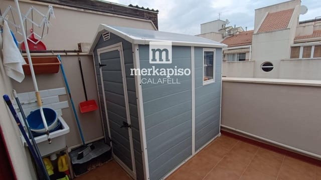 4 bedroom Penthouse for sale in El Vendrell with garage - € 238,500 (Ref: 9726163)