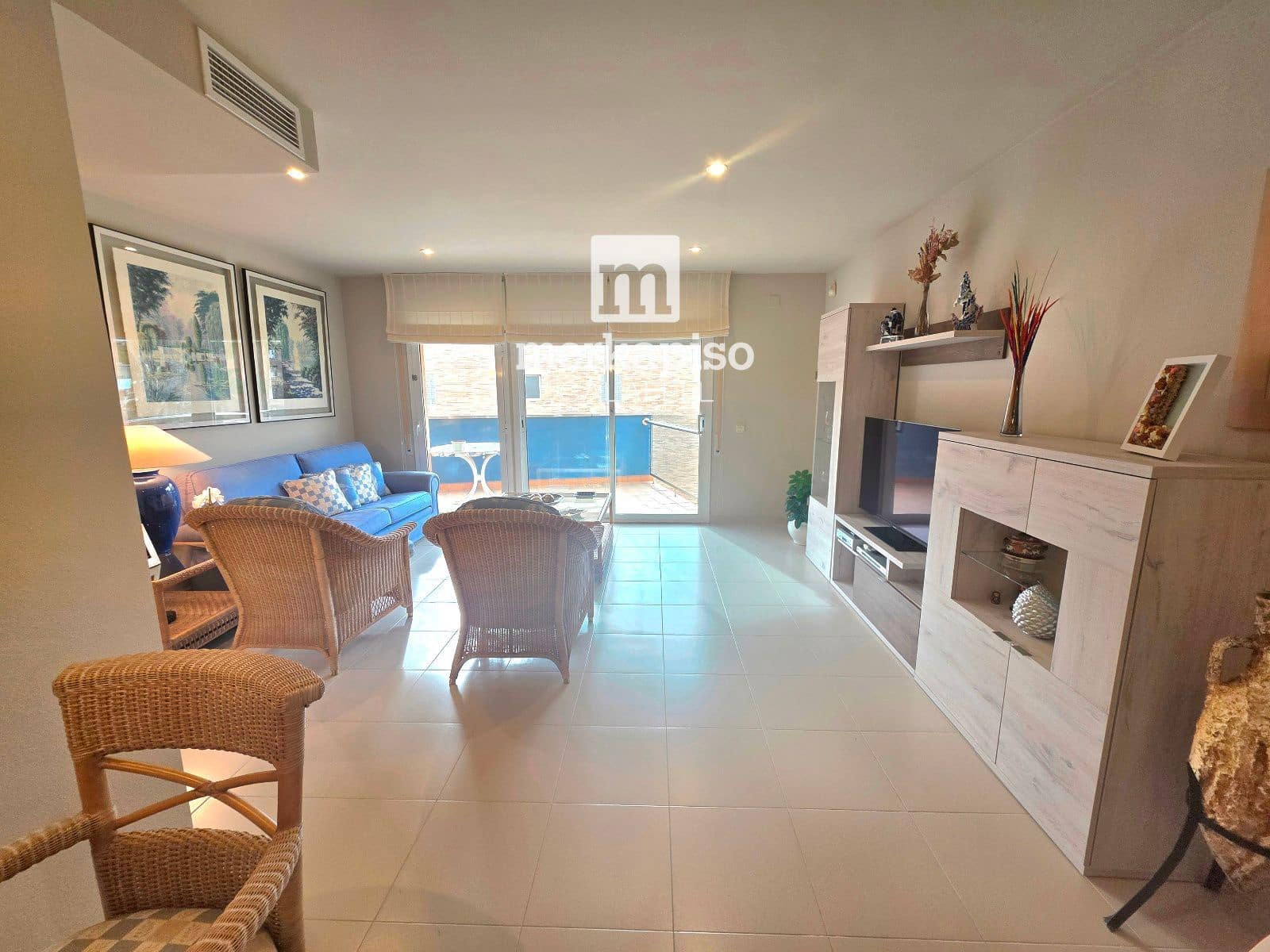 3 bedroom Flat for sale in Torredembarra with pool garage - € 399,000 (Ref: 9731349)