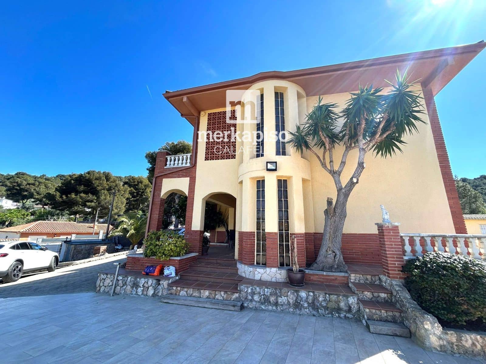 3 bedroom Villa for sale in Calafell with pool garage - € 473,000 (Ref: 9739279)