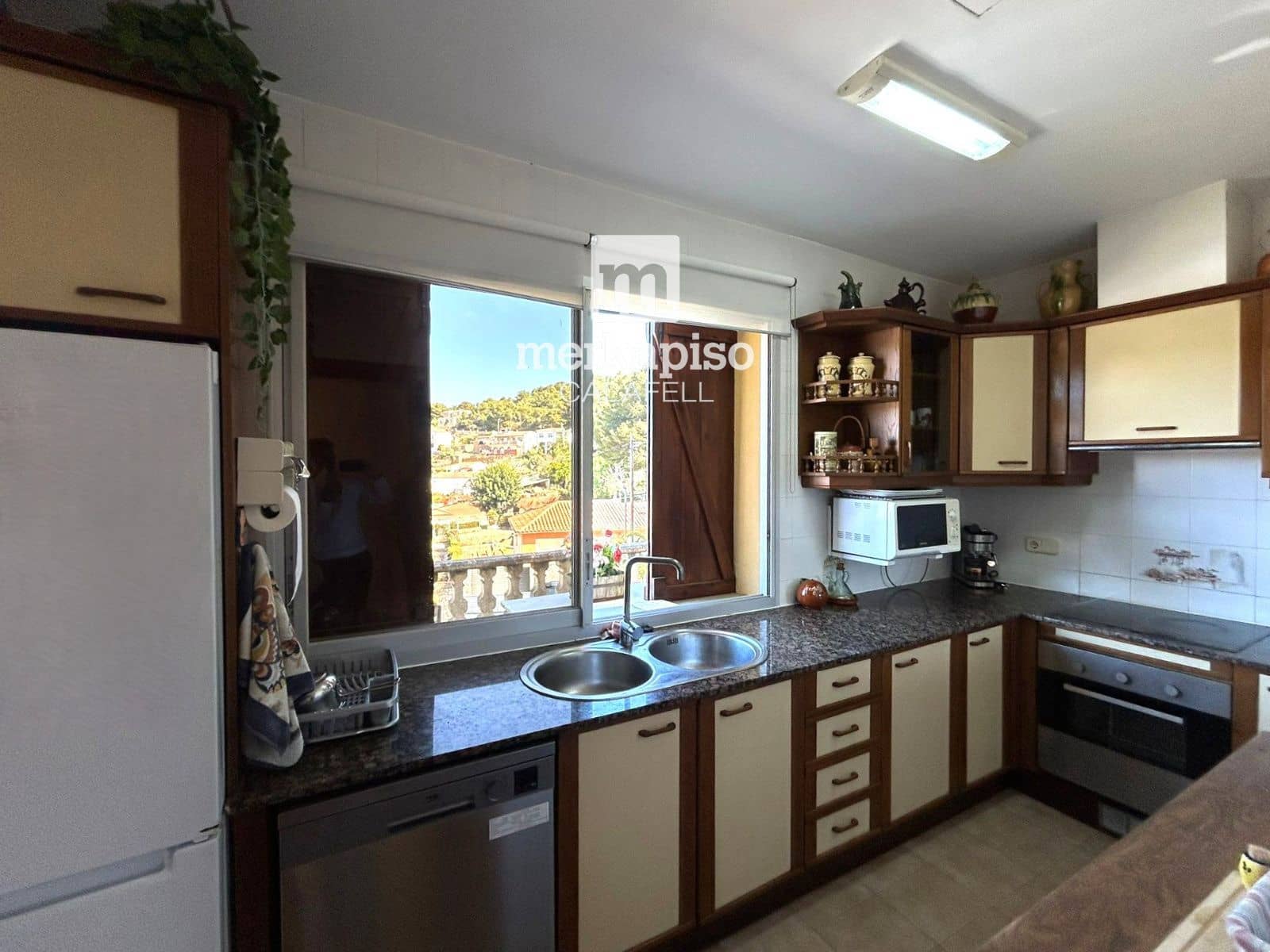 3 bedroom Villa for sale in Calafell with pool garage - € 473,000 (Ref: 9739279)