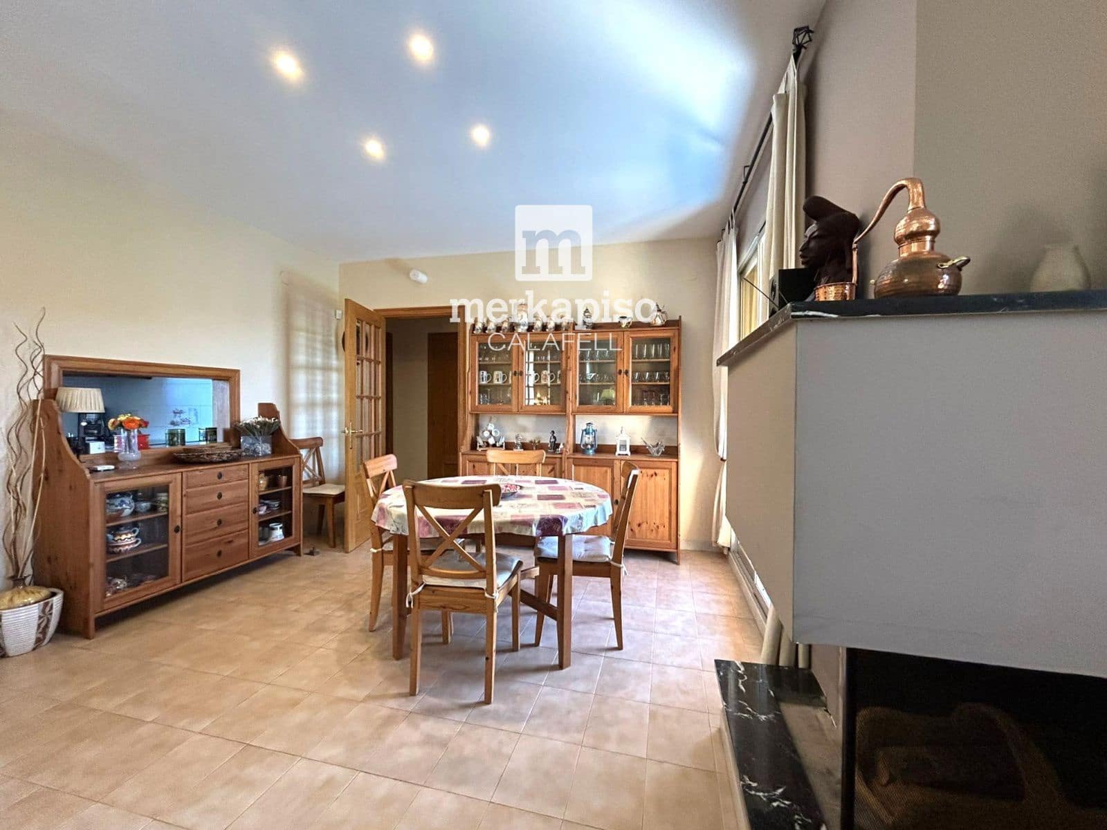 3 bedroom Villa for sale in Calafell with pool garage - € 473,000 (Ref: 9739279)