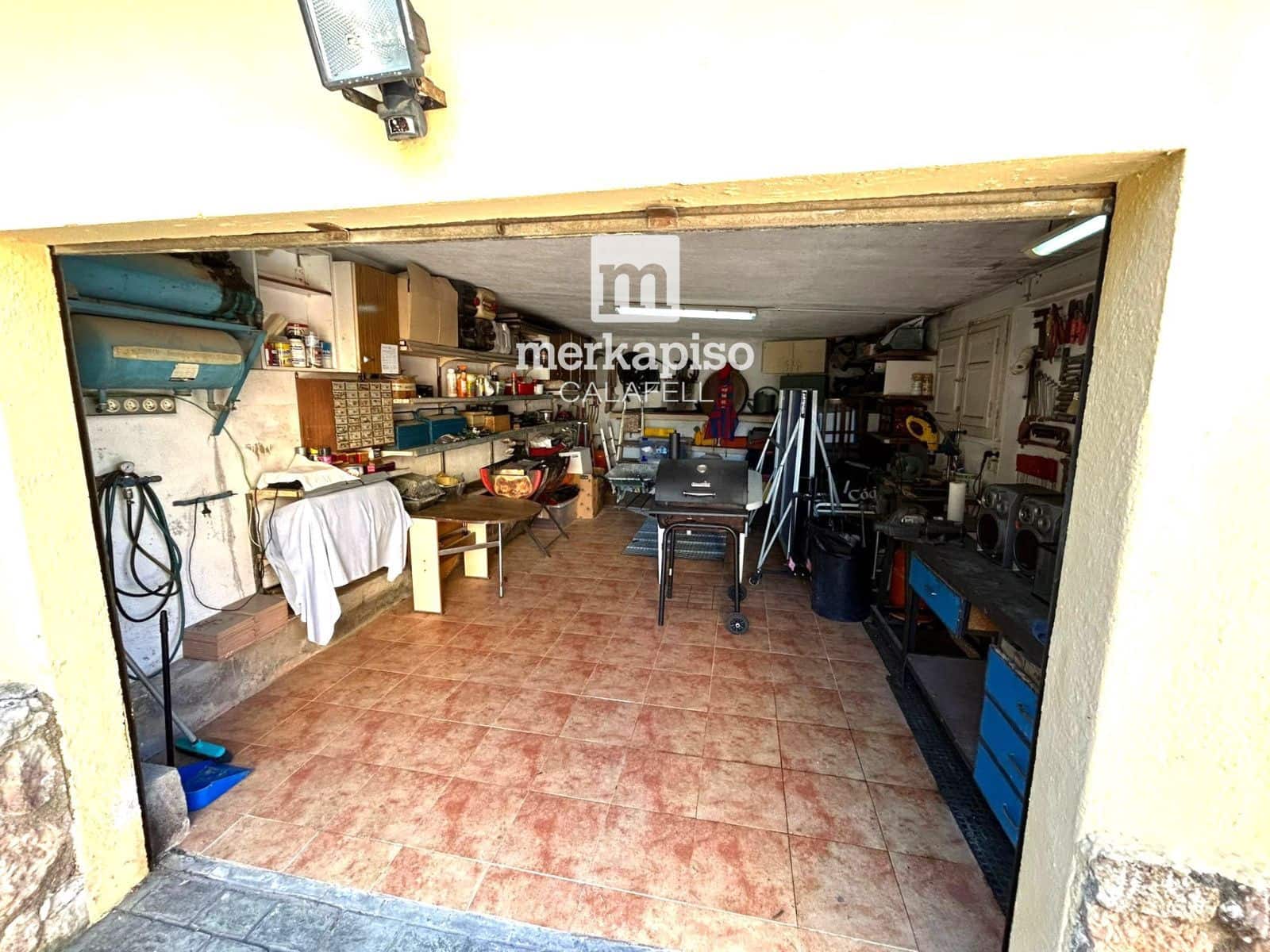 3 bedroom Villa for sale in Calafell with pool garage - € 473,000 (Ref: 9739279)