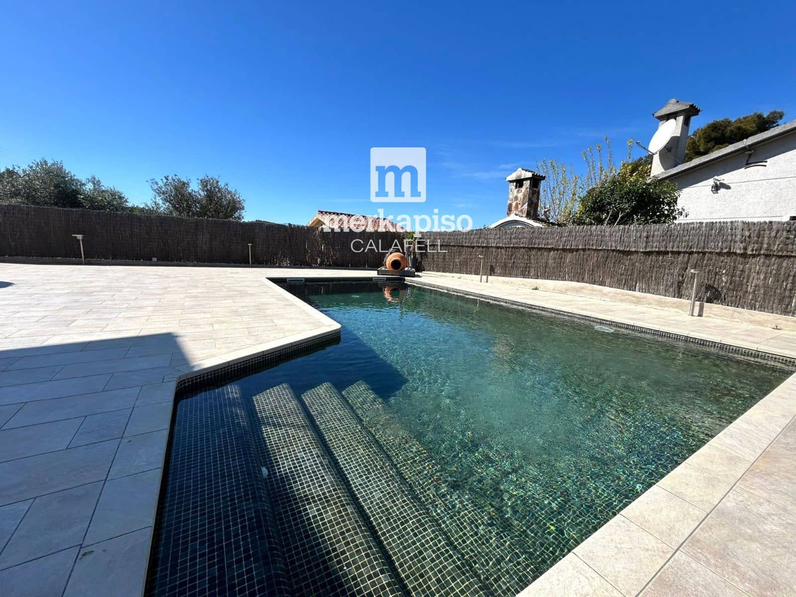 3 bedroom Villa for sale in Calafell with pool garage - € 473,000 (Ref: 9739279)