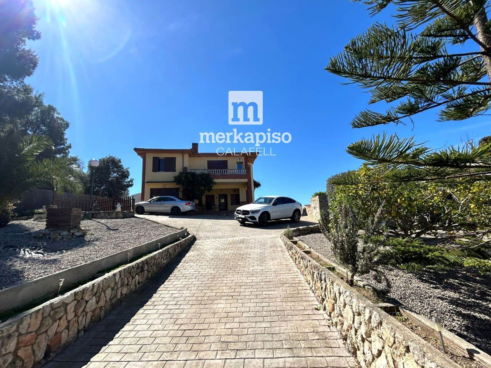 3 bedroom Villa for sale in Calafell with pool garage - € 473,000 (Ref: 9739279)