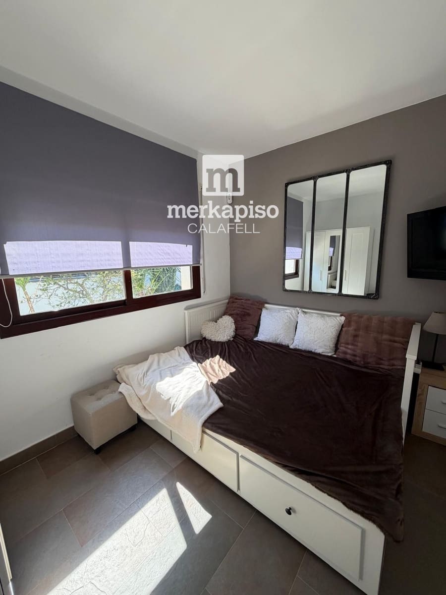 4 slaapkamer Villa te koop in Segur de Calafell met zwembad - € 350.000 (Ref: 9753647)