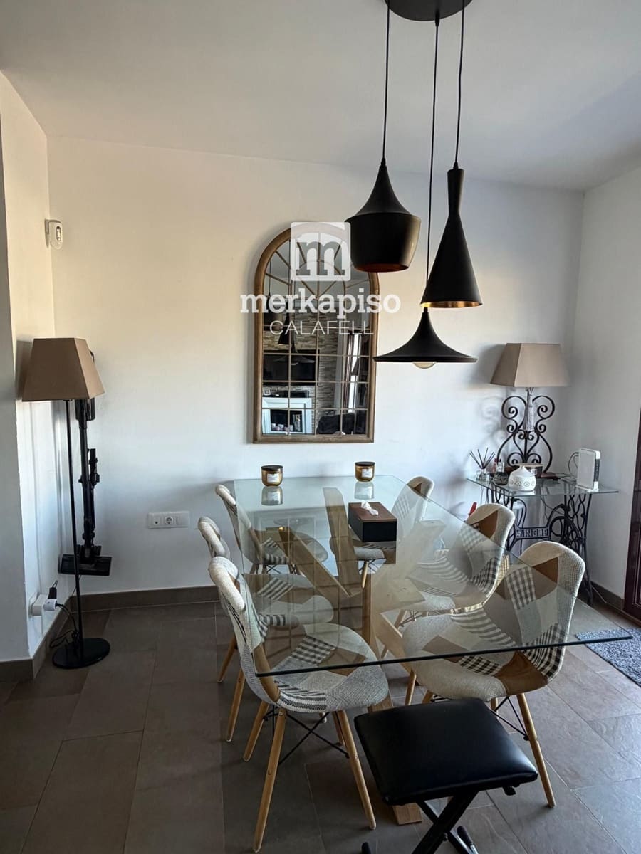 4 slaapkamer Villa te koop in Segur de Calafell met zwembad - € 350.000 (Ref: 9753647)