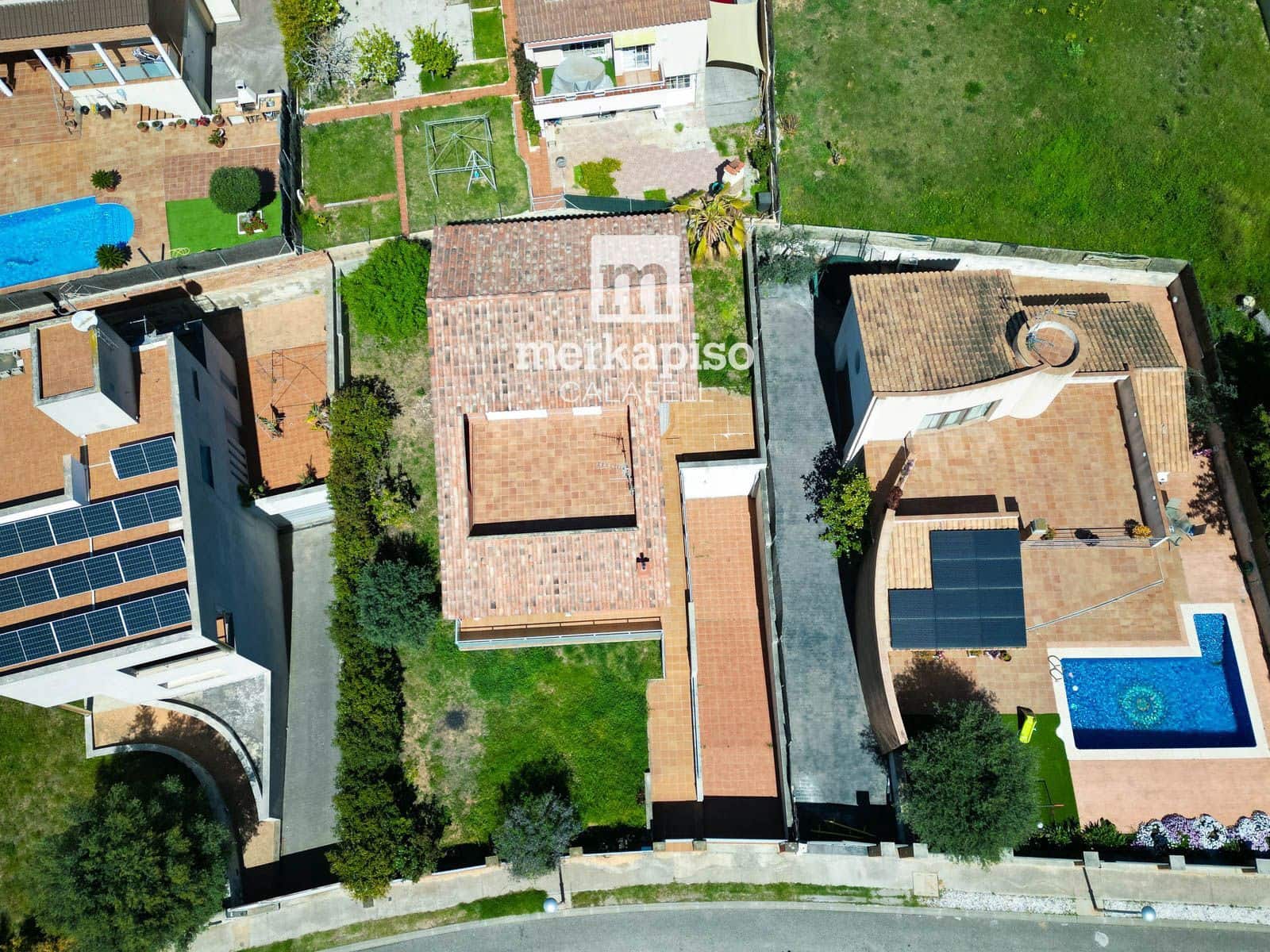 4 slaapkamer Villa te koop in Calafell met garage - € 650.000 (Ref: 9754250)