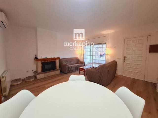 3 slaapkamer Huis te koop in Segur de Calafell, Calafell met zwembad garage - € 340.000 (Ref: 9754252)