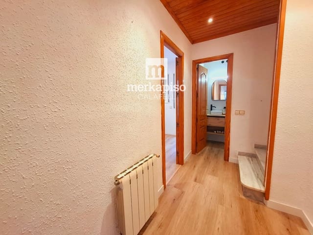 3 slaapkamer Huis te koop in Segur de Calafell, Calafell met zwembad garage - € 340.000 (Ref: 9754252)