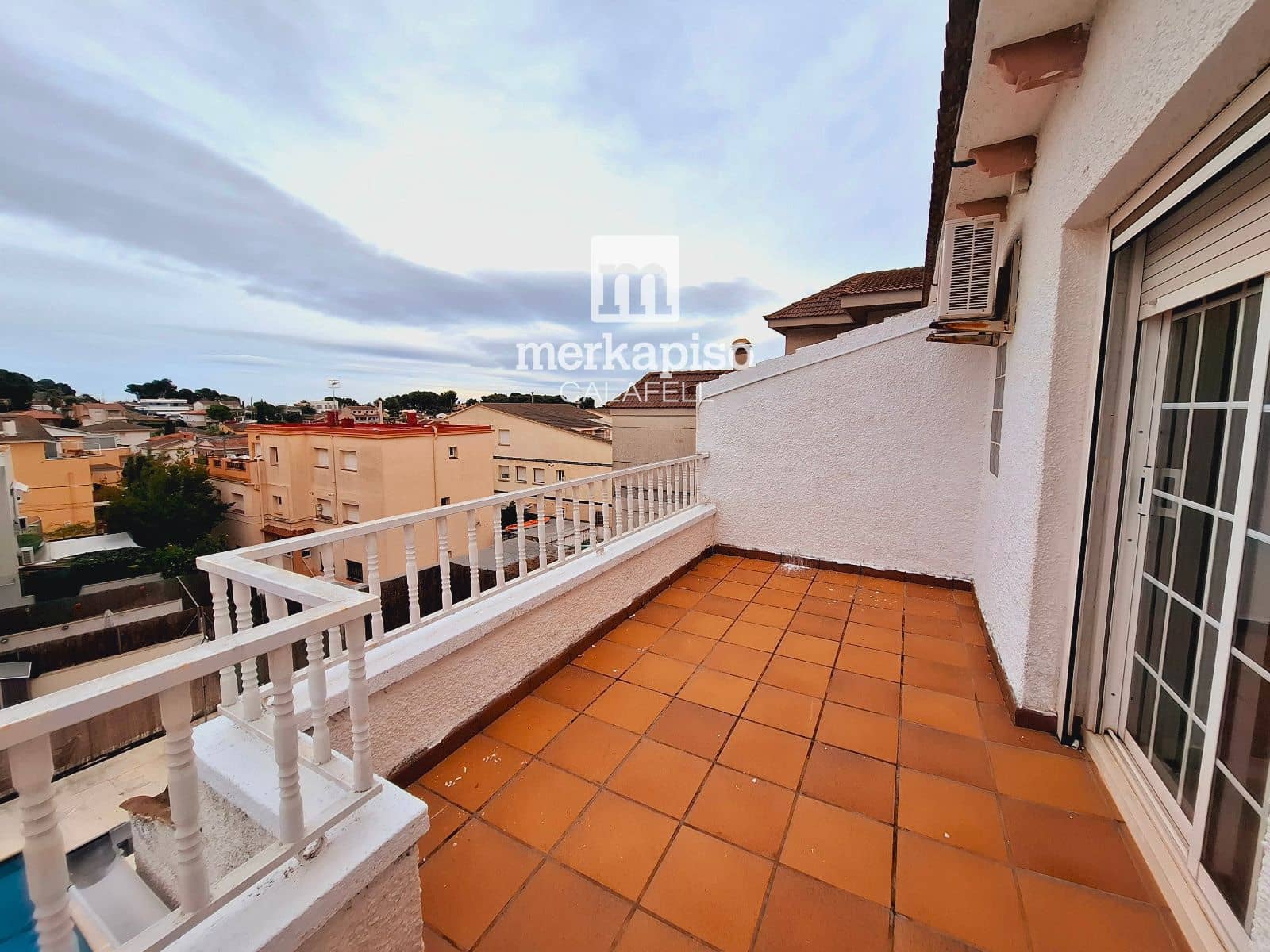 Casa de 3 habitaciones en Segur de Calafell en venta con piscina garaje - 340.000 € (Ref: 9754252)