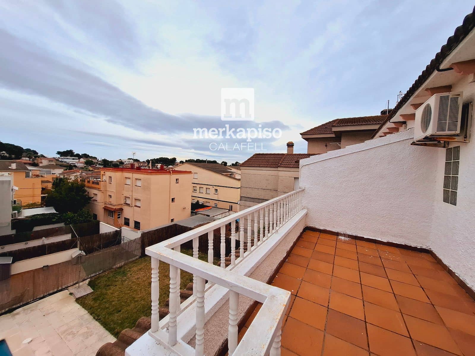 Casa de 3 habitaciones en Segur de Calafell en venta con piscina garaje - 340.000 € (Ref: 9754252)
