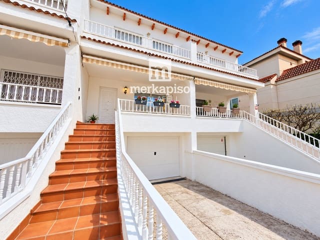 3 soverom Hus til salgs i Segur de Calafell, Calafell med svømmebasseng garasje - € 325 000 (Ref: 9754252)