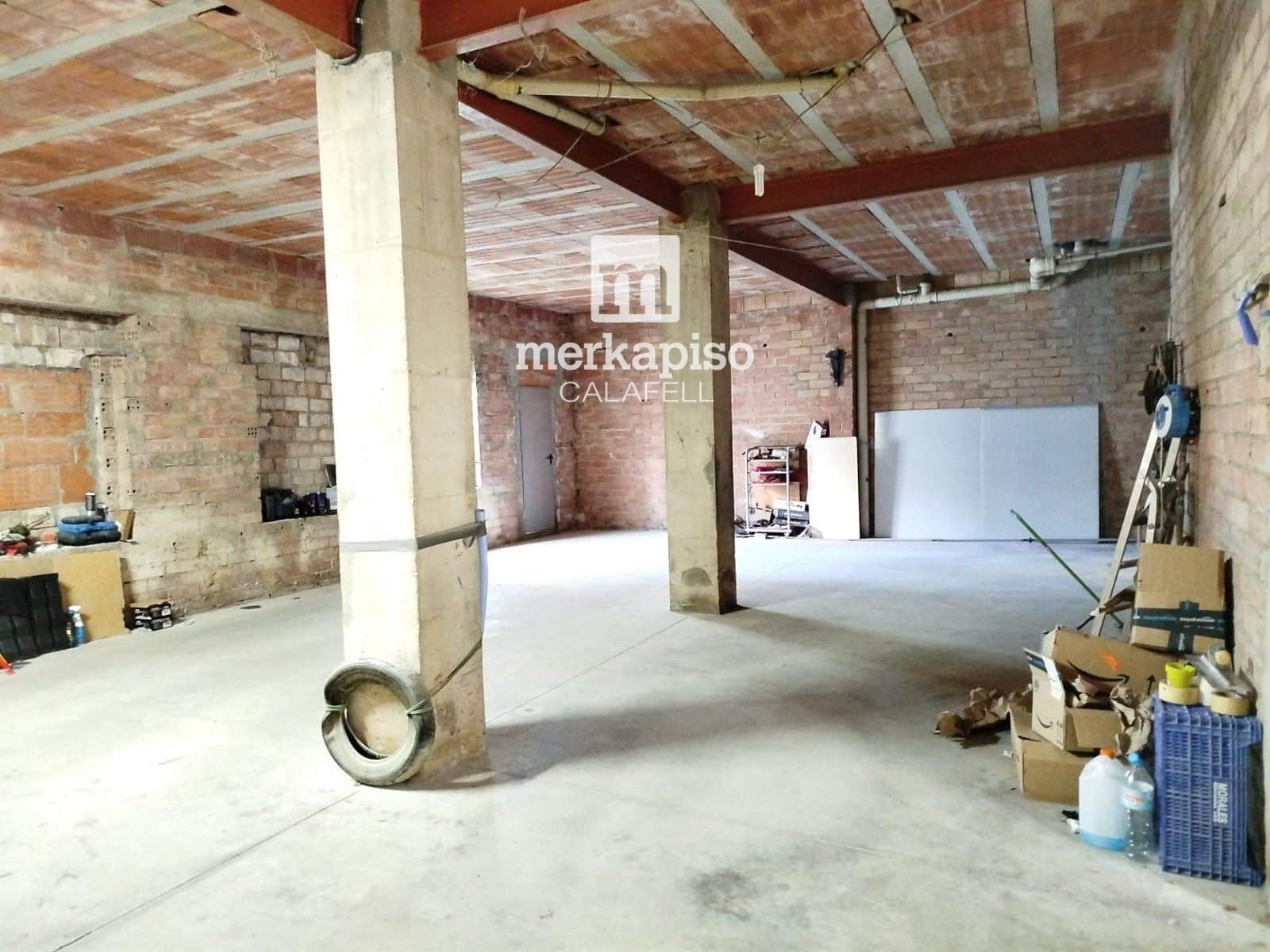 Commercieel te koop in Calafell - € 110.000 (Ref: 9756741)