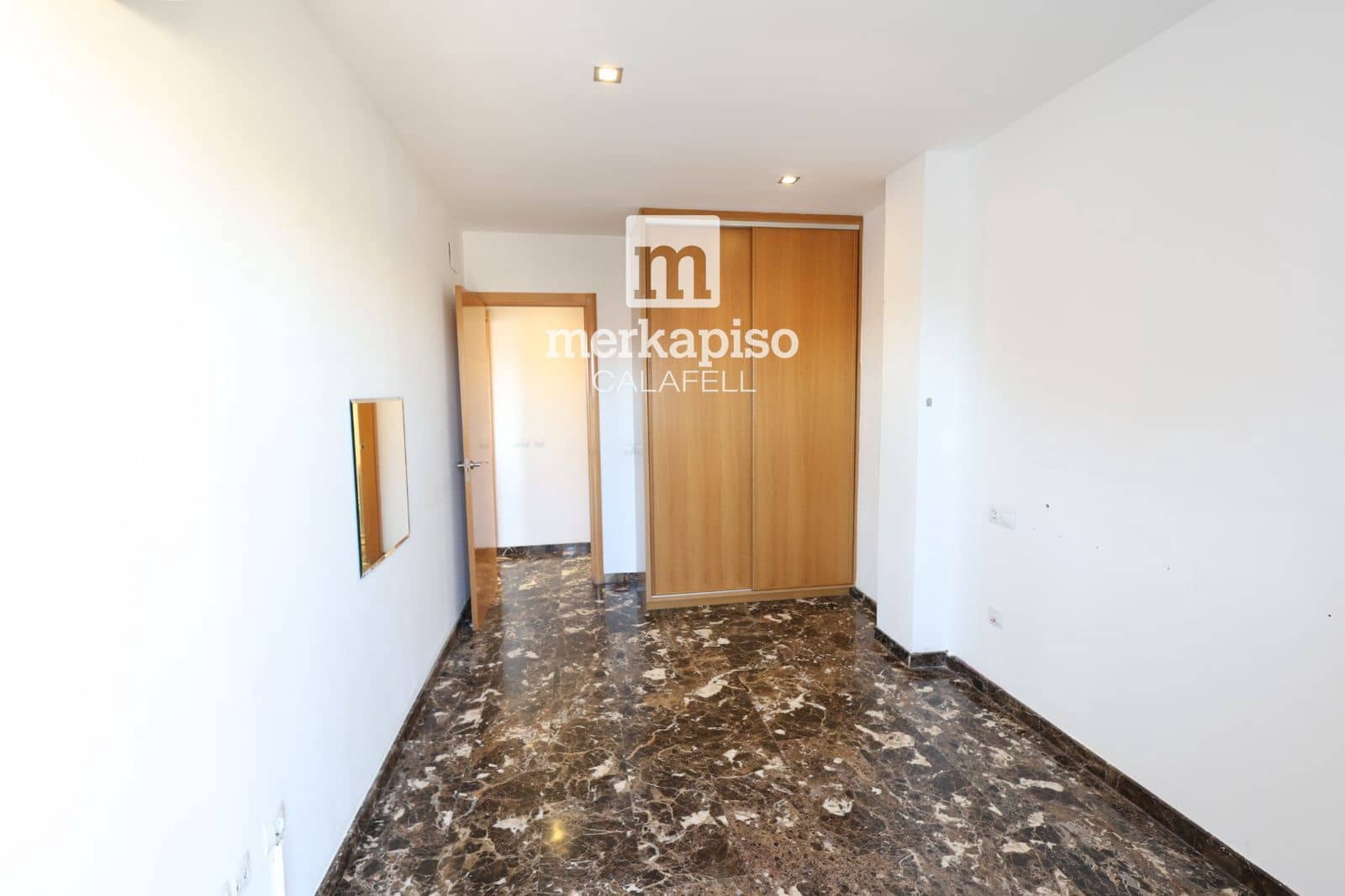 2 soverom Leilighet til salgs i El Vendrell med garasje - € 163 000 (Ref: 9756742)