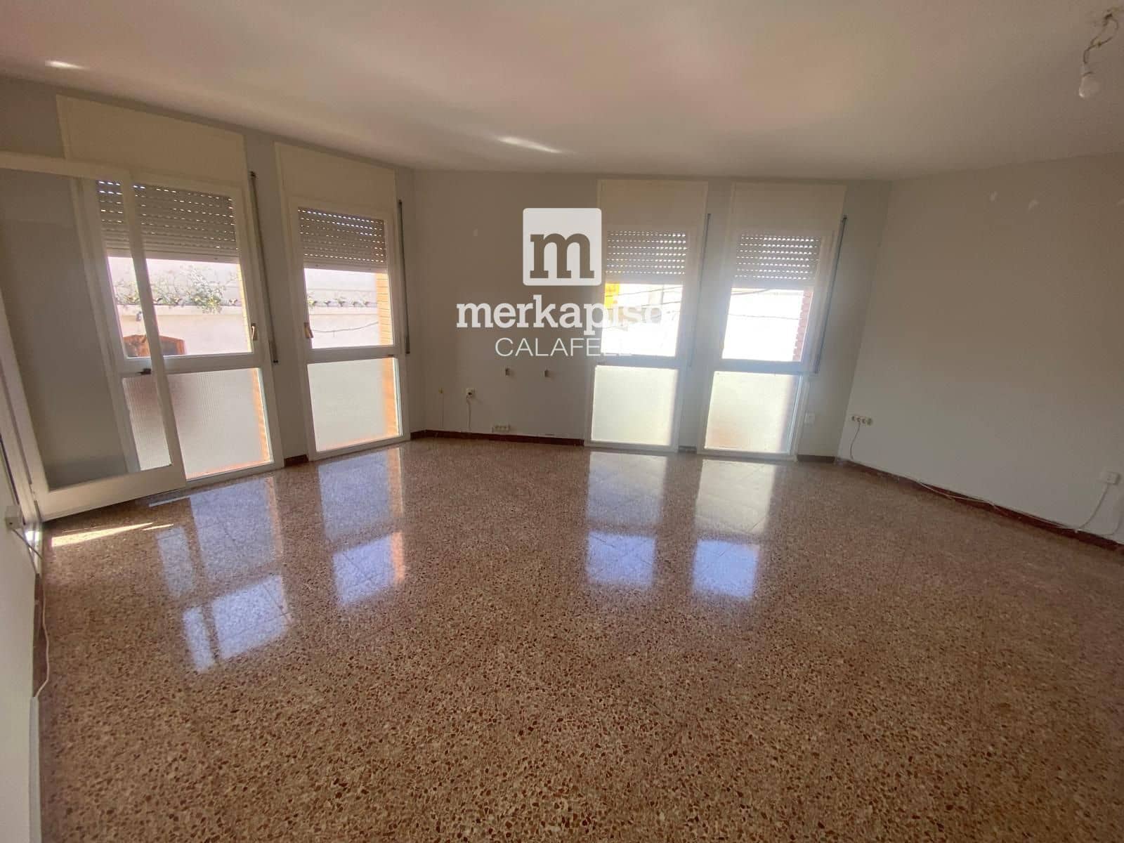 4 slaapkamer Flat te koop in Santa Oliva - € 150.000 (Ref: 9761521)
