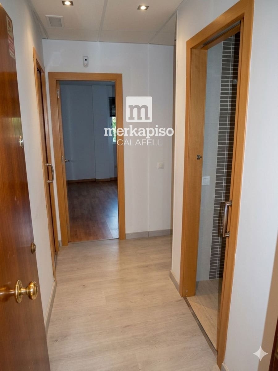 Kommersiell til salgs i El Vendrell - € 89 000 (Ref: 9762483)