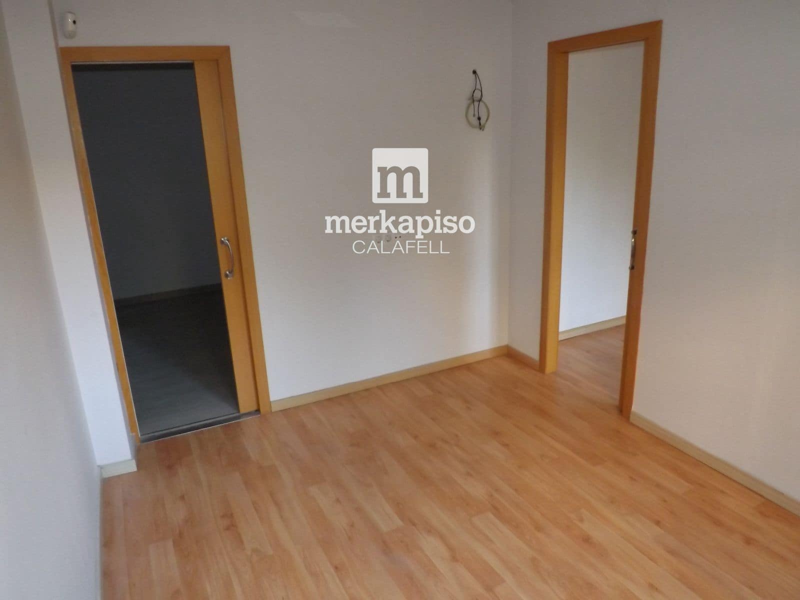 Kommersiell til salgs i El Vendrell - € 89 000 (Ref: 9762483)