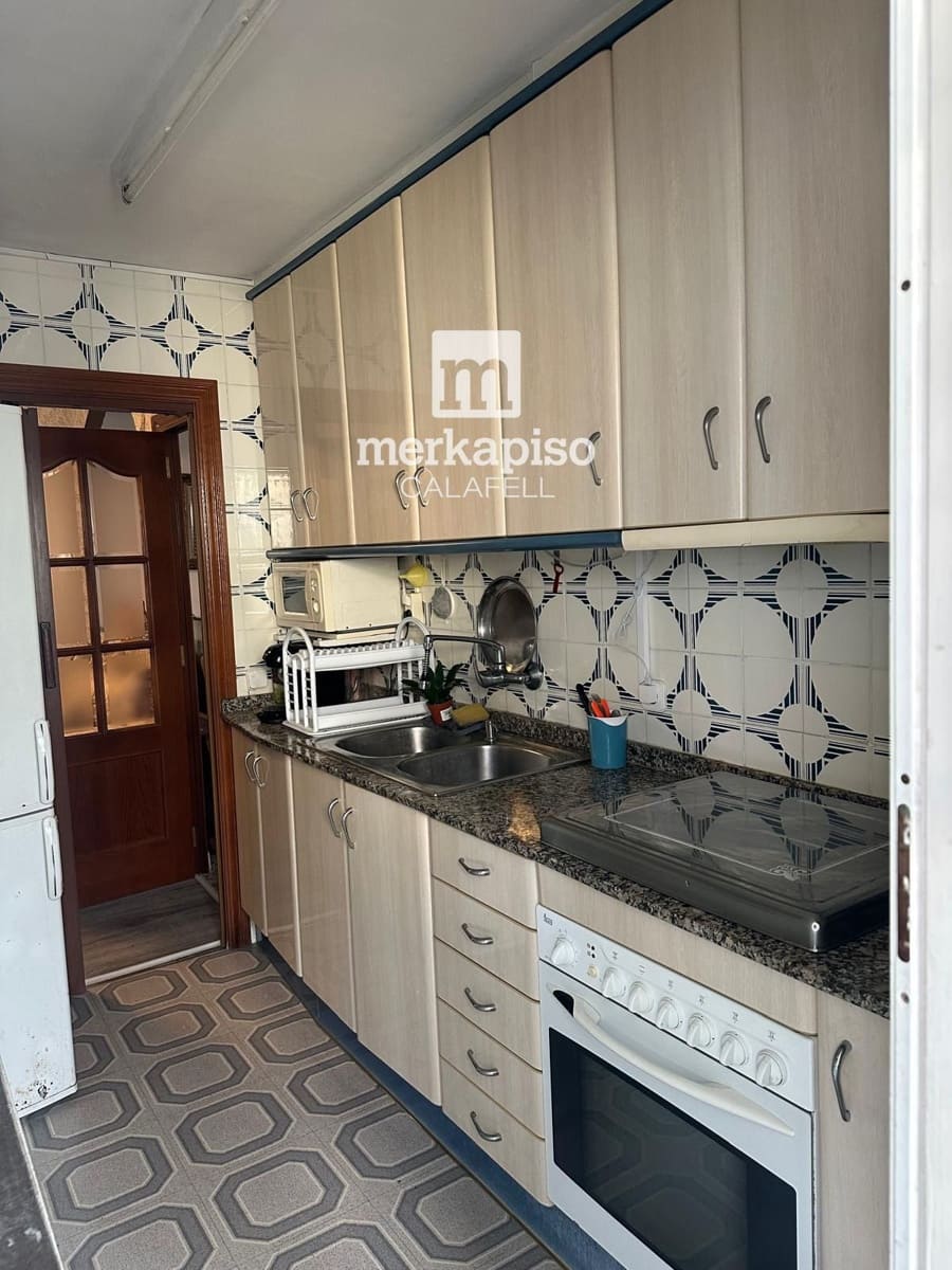 3 slaapkamer Flat te koop in Segur de Calafell met garage - € 199.000 (Ref: 9762484)
