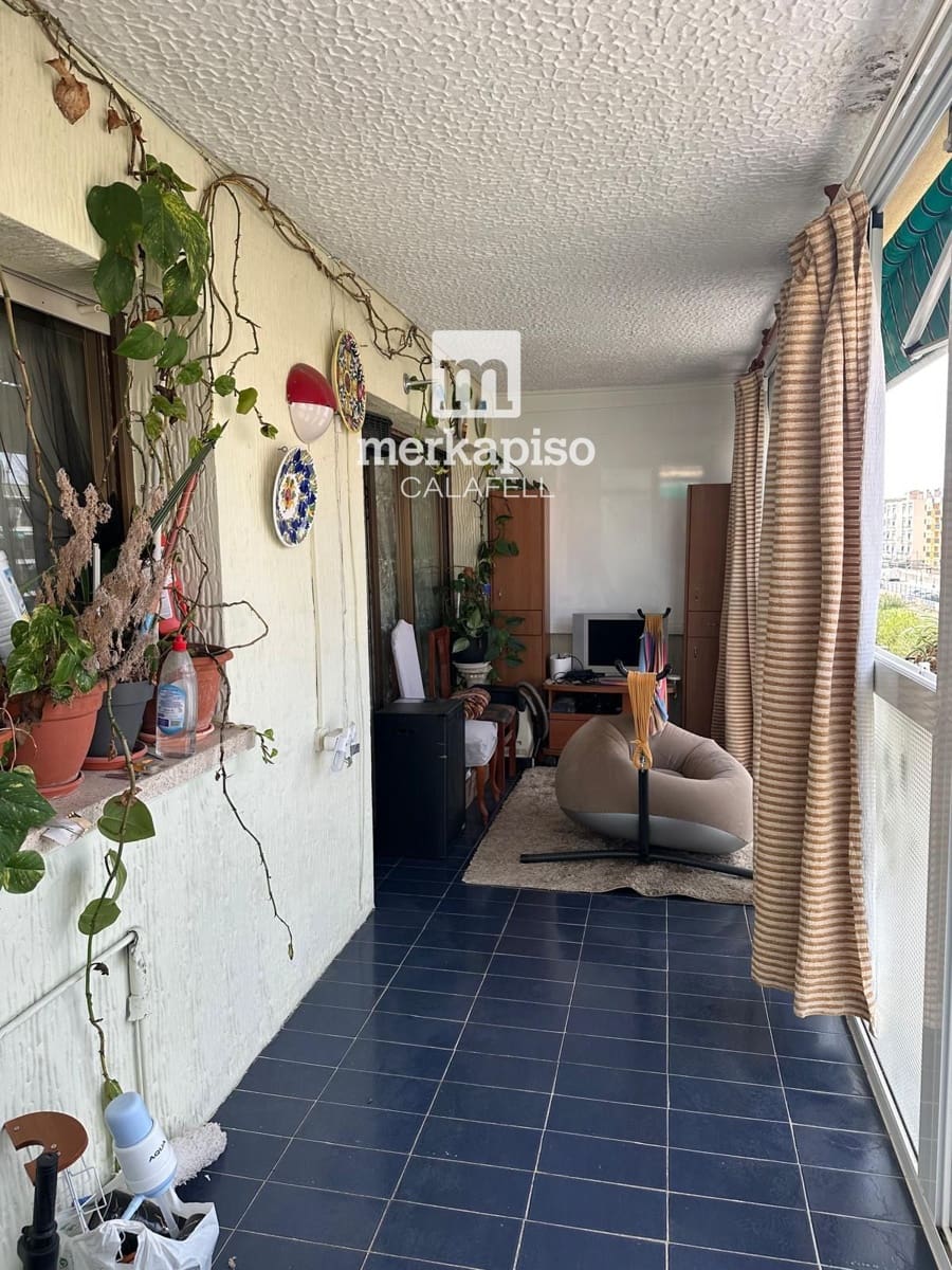 3 slaapkamer Flat te koop in Segur de Calafell met garage - € 199.000 (Ref: 9762484)