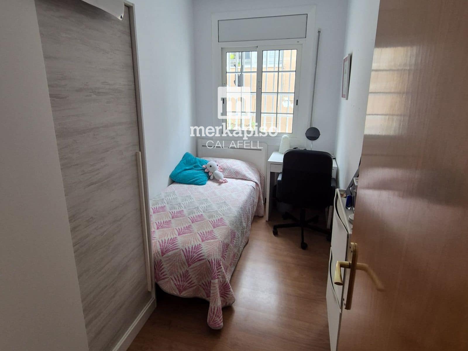 3 bedroom Flat for sale in Calafell with garage - € 220,000 (Ref: 9762486)