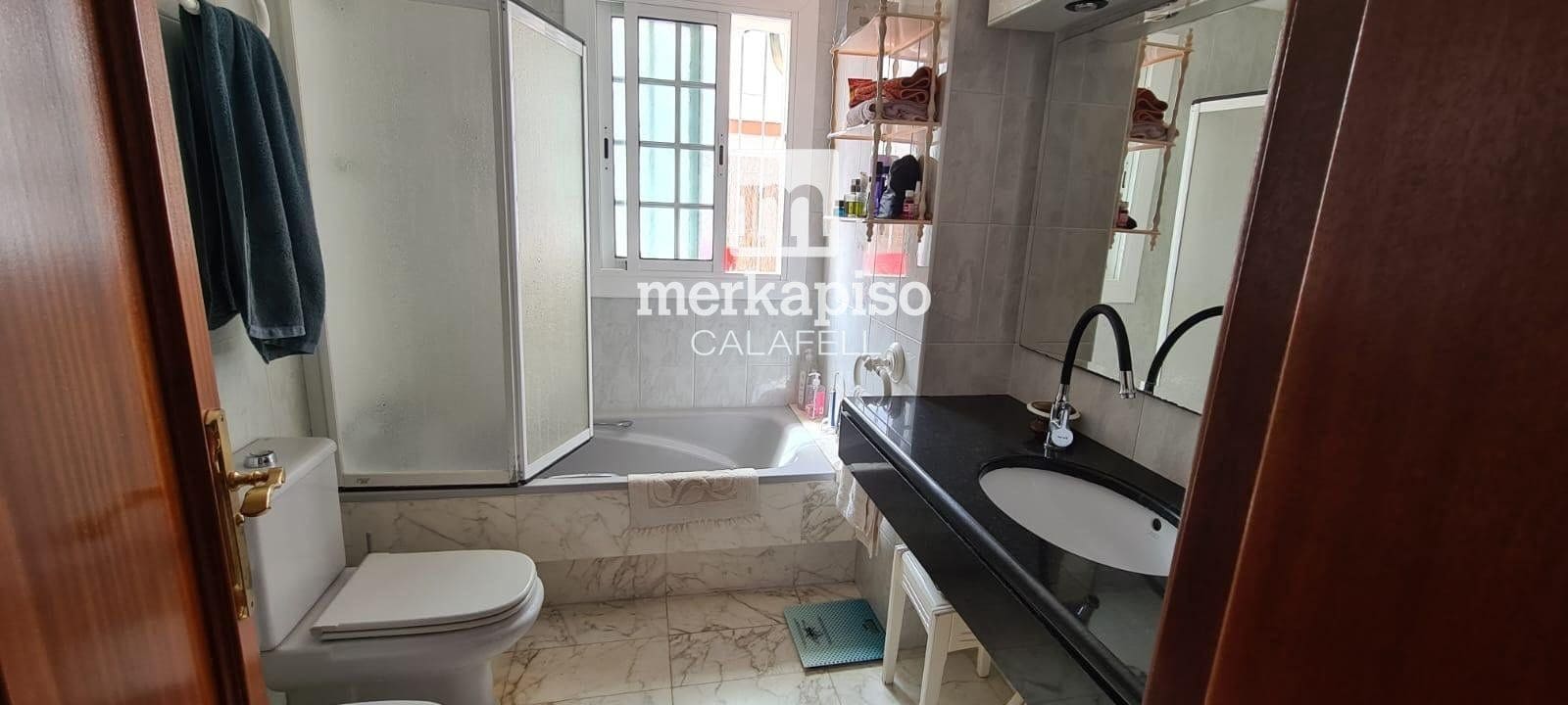 4 camera da letto Villa in vendita in Segur de Calafell con piscina - 420.000 € (Rif: 9769034)