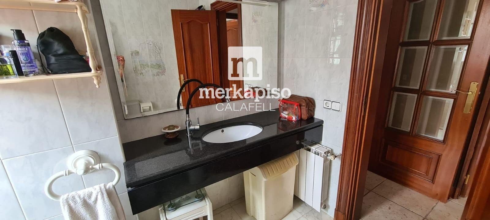 4 camera da letto Villa in vendita in Segur de Calafell con piscina - 420.000 € (Rif: 9769034)